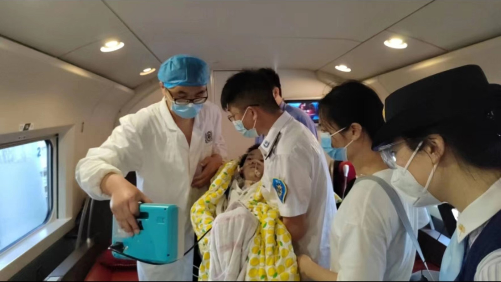 泊头市专业高铁转运